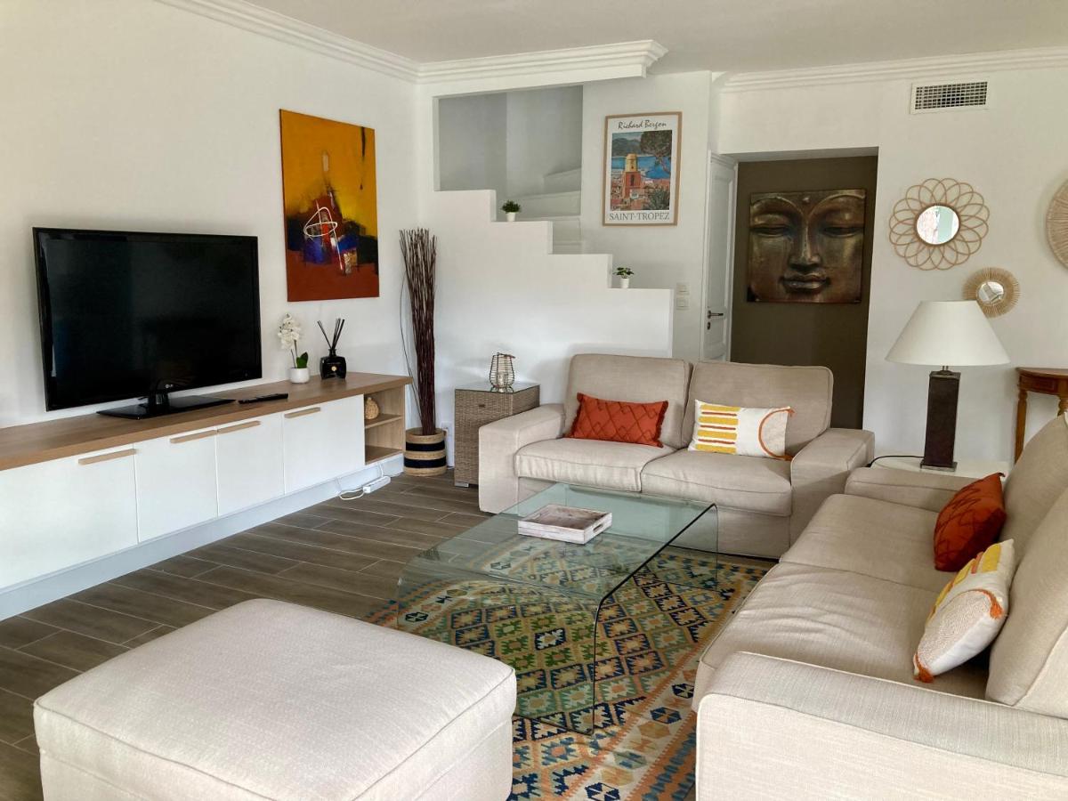Les Restanques Maison Du Lac 4 Chambres Grimaud Bagian luar foto