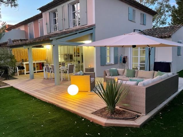 Les Restanques Maison Du Lac 4 Chambres Grimaud Bagian luar foto